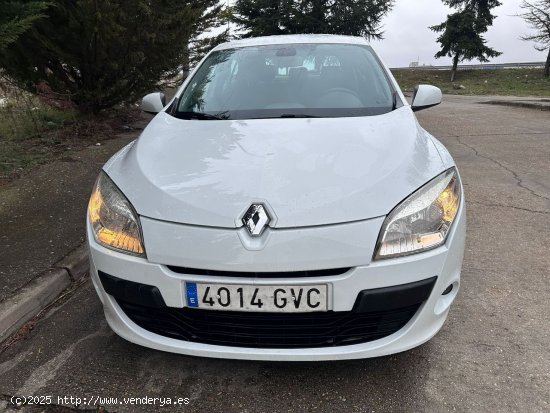 Renault Megane 1.6 16v 110 - Burgos