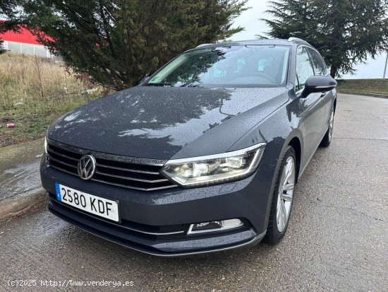 Volkswagen Passat Variant 2.0TDI DSG SPORT - Burgos