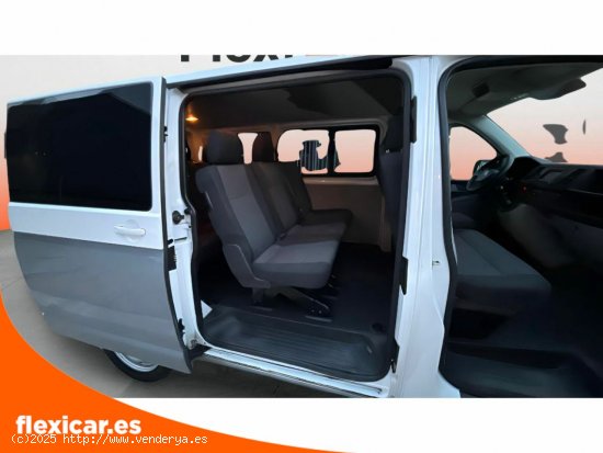 Volkswagen Caravelle Comfortline Corto 2.0 TDI 4M BMT 150CV - Sant Just Desvern