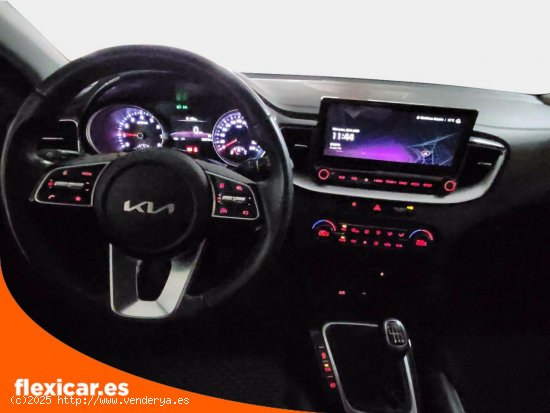 Kia Ceed 1.0 T-GDi 88kW (120CV) Tech - Badalona