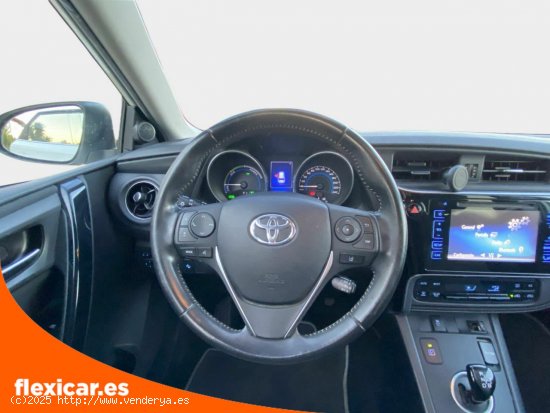 Toyota Auris 1.8 140H Feel! Edition Touring Spo - Puebla de Sancho Pérez