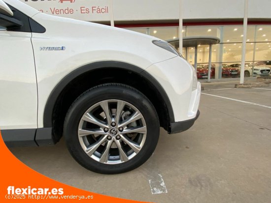 Toyota Rav4 2.5l hybrid 2WD Feel! - Puebla de Sancho Pérez