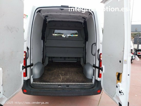 Renault Master GCF F3300 L2H2 dCi 135 7 PLAZAS - LAS ROZAS DE MADRID