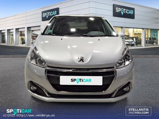 Peugeot 208  5P  1.2L PureTech 82 Active - Madrid