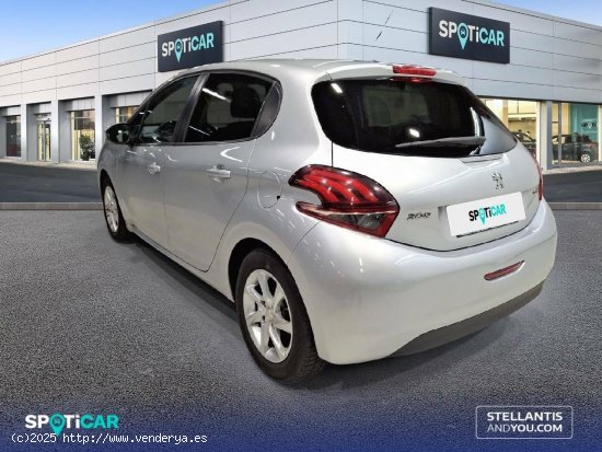 Peugeot 208  5P  1.2L PureTech 82 Active - Madrid