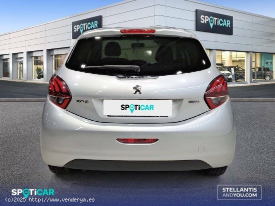 Peugeot 208  5P  1.2L PureTech 82 Active - Madrid