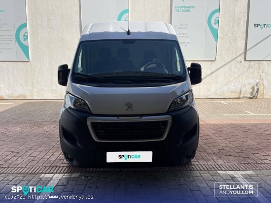 Peugeot Boxer  335 L2 H2 BHDI 103kW (140CV) S&S 6 V. M - - Almería