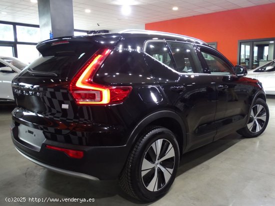 Volvo XC40 1.5 T4 Twin Recharge Inscription Auto - Madrid