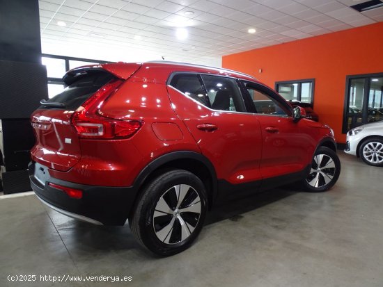 Volvo XC40 1.5 T4 Twin Recharge Inscription Auto - Madrid