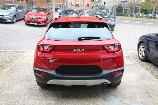 Kia Stonic 1.0 T-GDi 74kW (100CV) Drive - Madrid