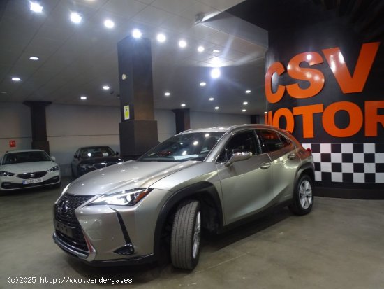 Lexus UX 2.0 250h Business Navigation - Madrid