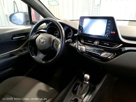 Toyota C-HR 1.8 125H Active - Madrid