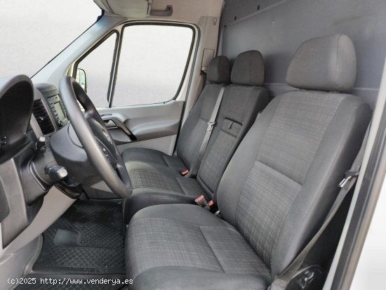 Mercedes Sprinter CDTI 140 CV - Ponteareas