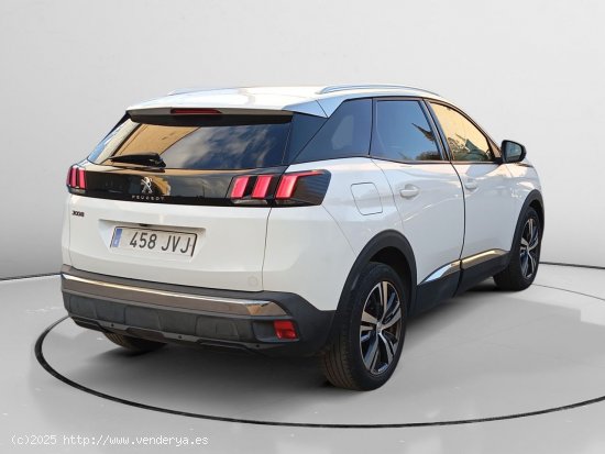 Peugeot 3008 Allure - 