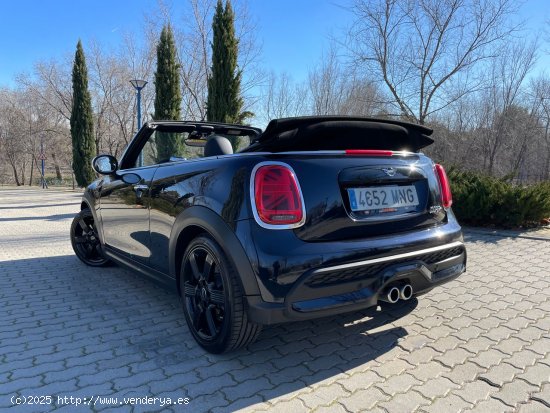 MINI Cabrio Cooper S 2.0 178cv 7 vel. *IVA deducible* *Garantía MINI* *15.000 km* *2024* *Nacional*