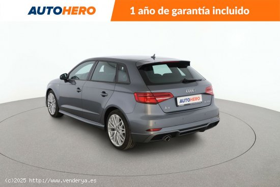 Audi A3 1.6 TDI S Line - 