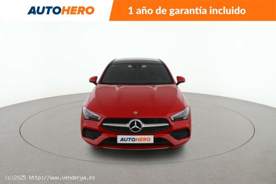 Mercedes CLA 200 AMG Line - 