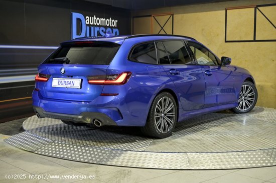 BMW Serie 3   318d Touring - 