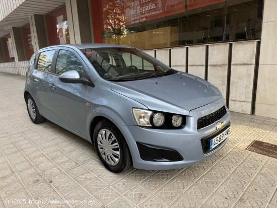 Chevrolet Aveo 1.2 16v LS - Barcelona