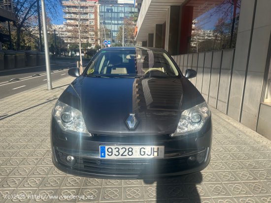 Renault Laguna Dynamique 2.0dCi 150CV - Barcelona