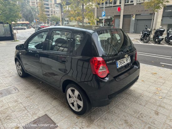 Chevrolet Aveo 1.4 16v LS - Barcelona