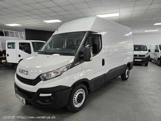 Iveco Daily L2 H2 2.3TD 127CV - Lugo