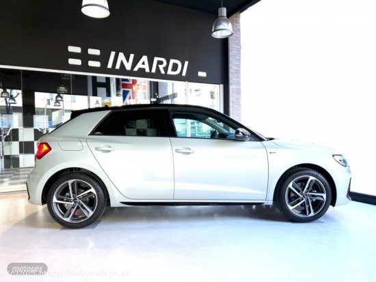 Audi A1 Sportback Adrenalin 35 TFSI 110kW S tron de 2025 con 12 Km por 33.990 EUR. en Barcelona