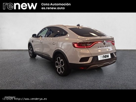 Renault Arkana ZEN TCE  MILD HYBRID de 2021 con 33.000 Km por 22.900 EUR. en Madrid