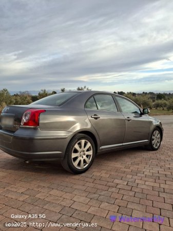 Toyota Avensis 2.0 Sol 126CV de 2008 con 291.000 Km por 3.900 EUR. en Jaen