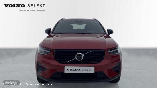 Volvo XC40 Plus, B3 Mild hybrid, Gasolina, Dark de 2024 con 100 Km por 42.900 EUR. en Lleida