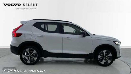 Volvo XC40 Ultimate, B4 Semihibrido, Gasolina, Dark de 2024 con 100 Km por 41.000 EUR. en Lleida