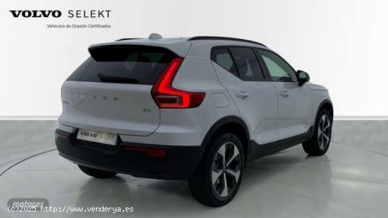 Volvo XC40 Ultimate, B4 Semihibrido, Gasolina, Dark de 2024 con 100 Km por 41.000 EUR. en Lleida