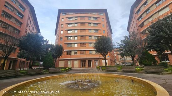 PISO DE CUATRO HABITACIONES EN BILBAO - VIZCAYA