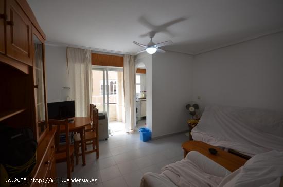 APARTAMENTO a 100 metros de PLAYA LOCOS - ALICANTE