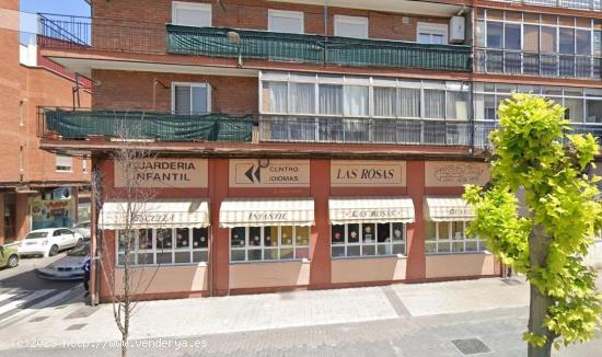 AMPLIO LOCAL EN VENTA, PASEO SAN ISIDRO, VALLADOLID. FACHADA A TRES CALLES. - VALLADOLID