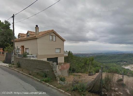 SOLAR EN SANT FELIU DEL RACO - BARCELONA