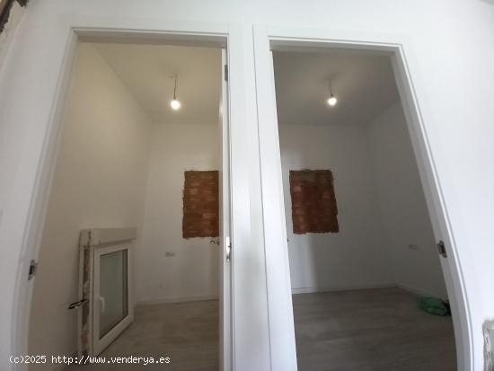 SE VENDE PISO EN BARCELONA, ZONA FONT DE LA GUATLLA - BARCELONA