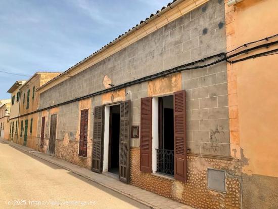 CASA A REFORMAR EN EL CENTRO DEL PUEBLO DE ARIANY - BALEARES