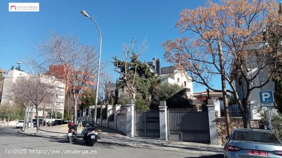 VENTA PROMOCION DE PLAZAS DE GARAJE EN ZONA EL VISO - MADRID