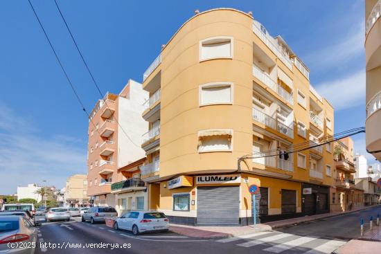 Se Vende en Torrevieja - ALICANTE