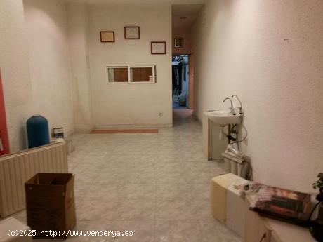 Local en venta Alcoy - Calle Entenza - ALICANTE