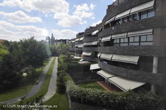  Se alquila estupendo piso en urbanización de lujo en el Soto de la Moraleja - MADRID 