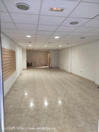 LOCAL COMERCIAL JUNTO AVD FLORIDABLANCA - MURCIA