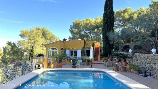 Finca en venta en Orba (Alicante)