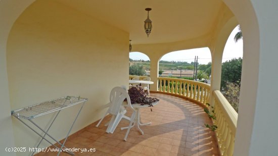 Finca en venta en Orba (Alicante)