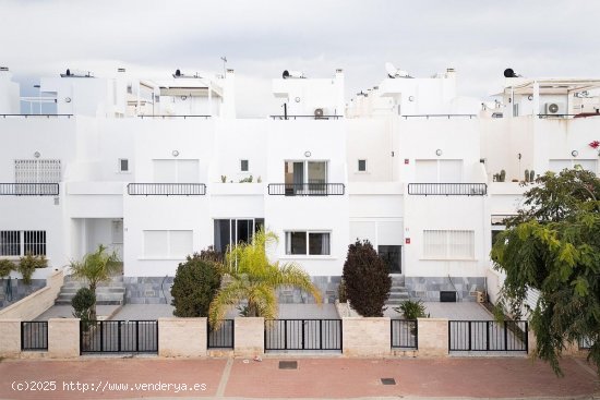  Casa en venta en Torrevieja (Alicante) 