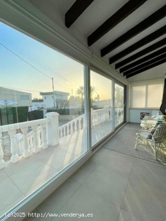 Villa en venta en Benidorm (Alicante)