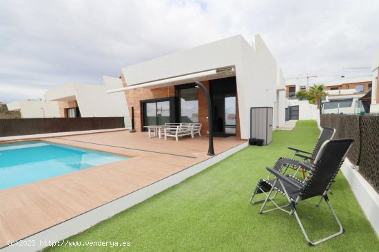 Villa en venta en Finestrat (Alicante)