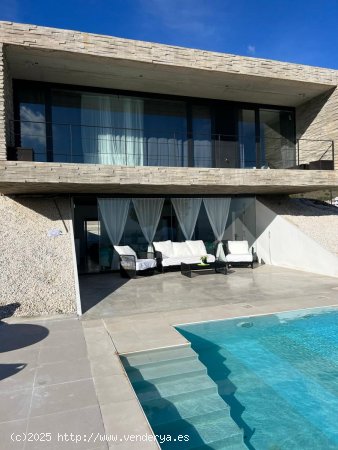 Villa en alquiler en Benalmádena (Málaga)