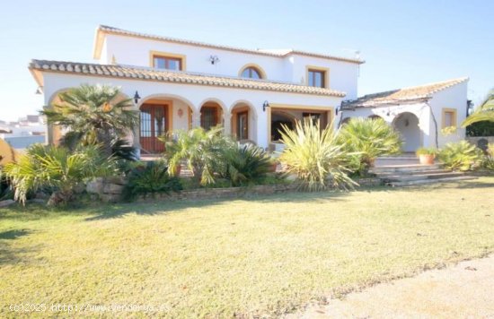 Villa en venta en Benitachell (Alicante)